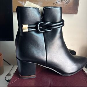 TALLIA Elegant Black Ankle Boots with Gold Details
